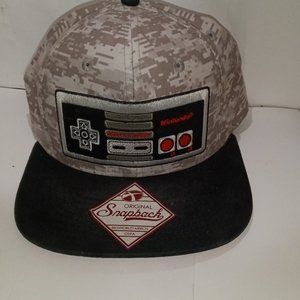 CAMOUFLAGE NINTENDO ES CONTROLLER HAT SNAPBACK  ORIGINAL BRAND; WOMEN/MEN BOTH